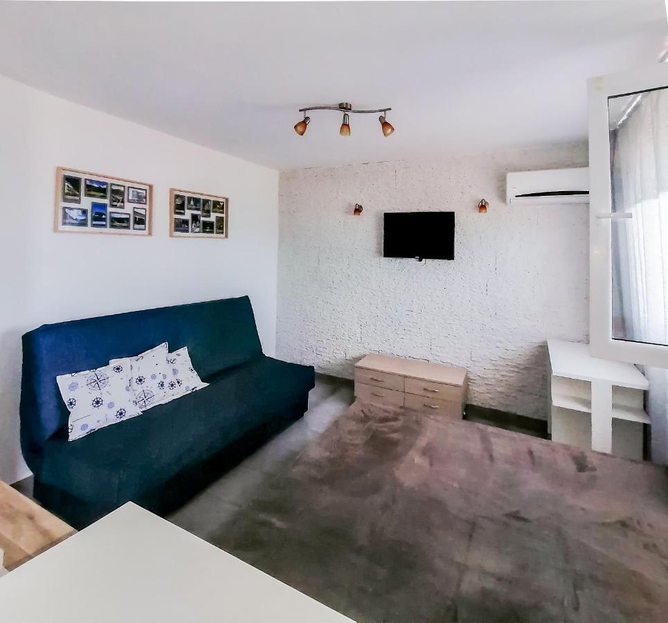 Apartments Siesta Тиват Екстериор снимка