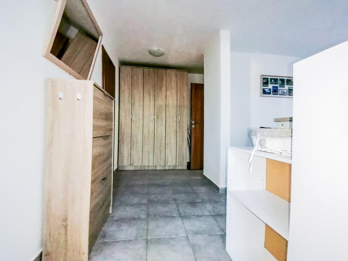 Apartments Siesta Тиват Екстериор снимка