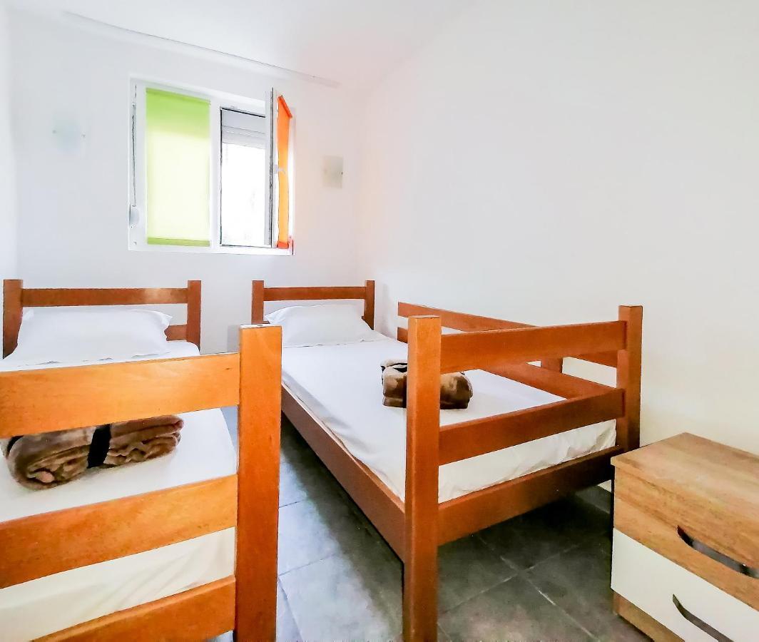 Apartments Siesta Тиват Екстериор снимка